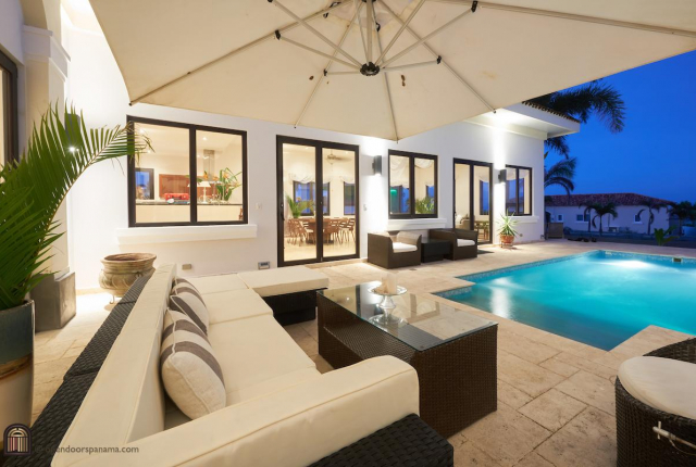 Outdoor Pool 2 Open Doors Luxury Real Estate, Pedasi Panama
