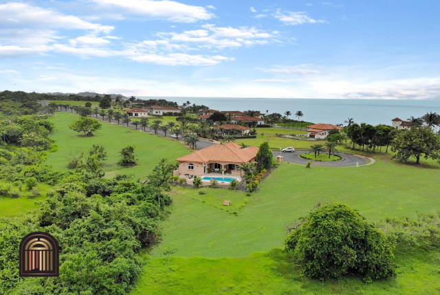 luxury home for sale in pedasi, panama, beachfront community, real estate for sale in panama, luxury beachfront villa for sale in pedasi, panama